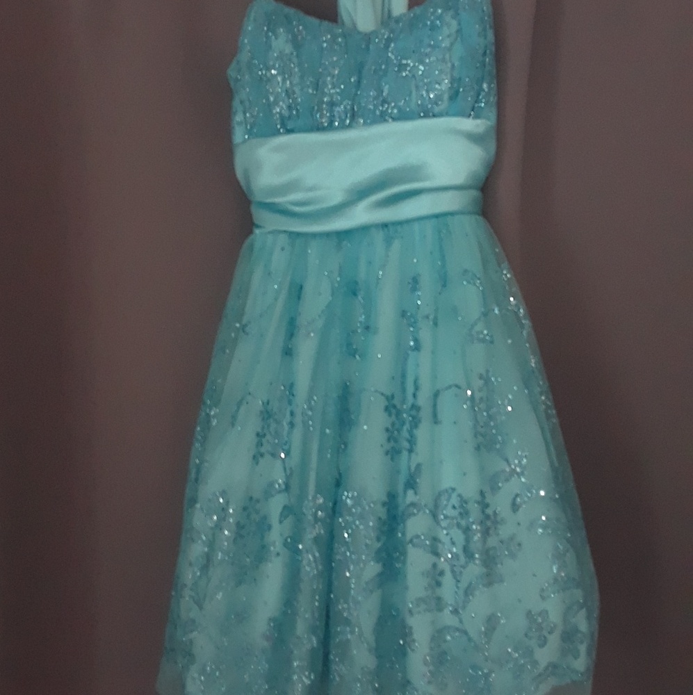 Blue dress
